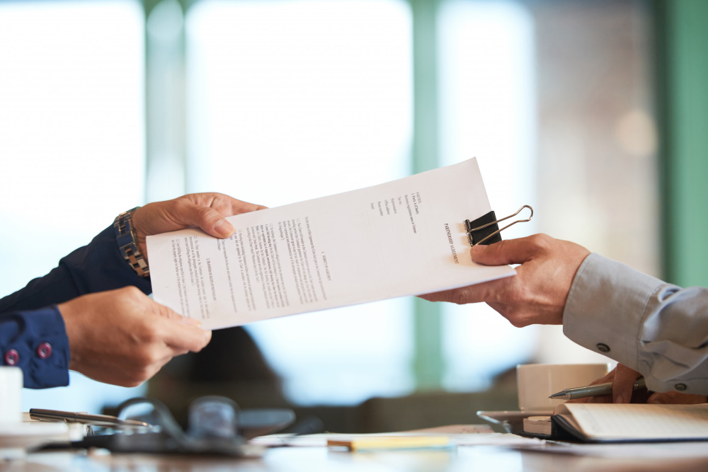 Como reclamar a una empresa por incumplimiento de contrato